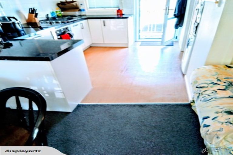 Photo of property in 10/1 Glen Road, Browns Bay, Auckland, 0630