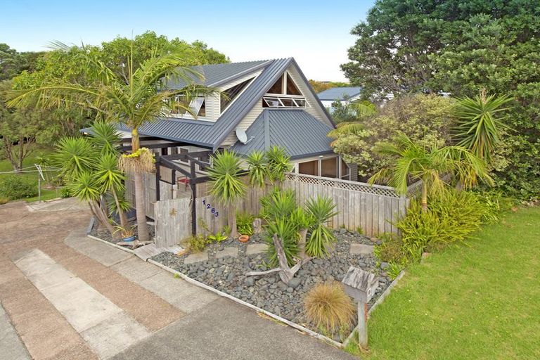 Photo of property in 1263 Whangaparaoa Road, Gulf Harbour, Whangaparaoa, 0930