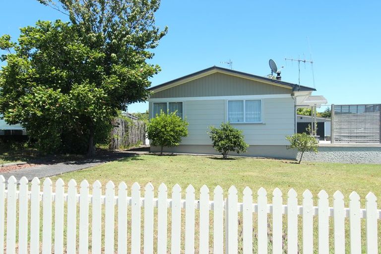 Photo of property in 8 Hawea Place, Tikipunga, Whangarei, 0112