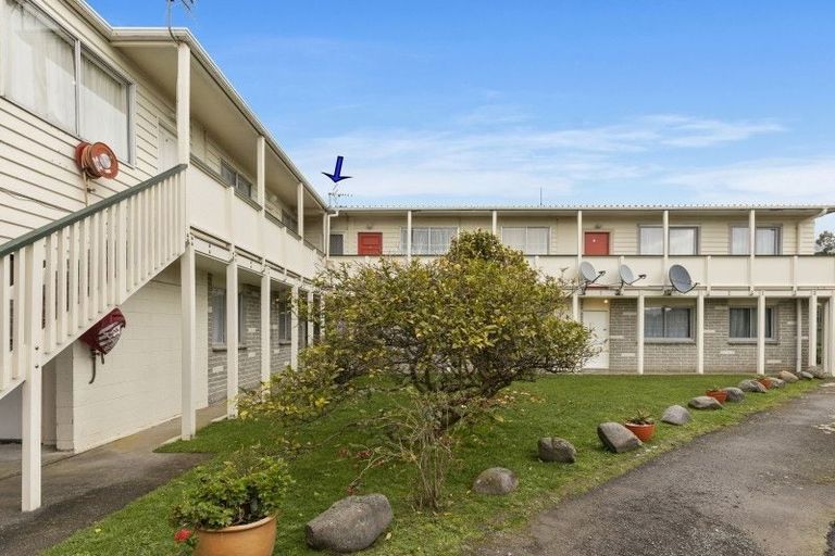 Photo of property in 7/19 Pirie Crescent, Moera, Lower Hutt, 5010