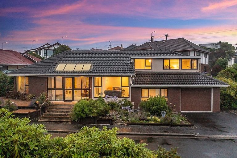 Photo of property in 4b Glenfinnan Place, Andersons Bay, Dunedin, 9013