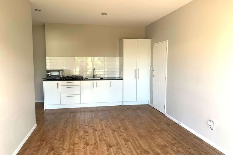 Photo of property in 64 Hughs Way, Flat Bush, Auckland, 2019