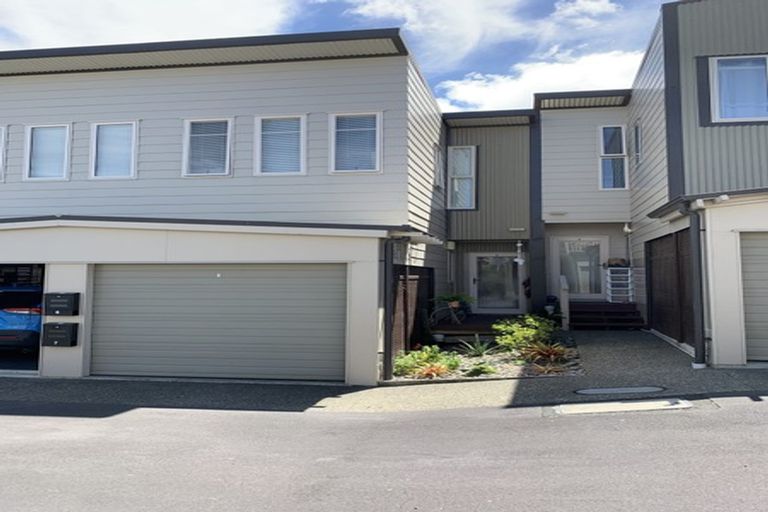 Photo of property in 1/206 Manuka Road, Bayview, Auckland, 0629
