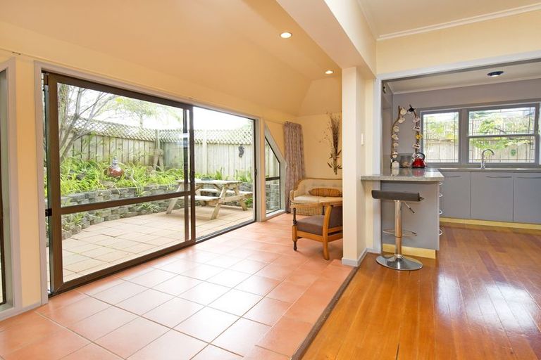 Photo of property in 1263 Whangaparaoa Road, Gulf Harbour, Whangaparaoa, 0930