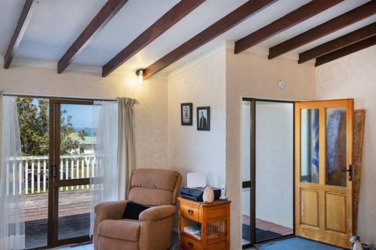 Photo of property in 27 Matangi Terrace, Snells Beach, 0920