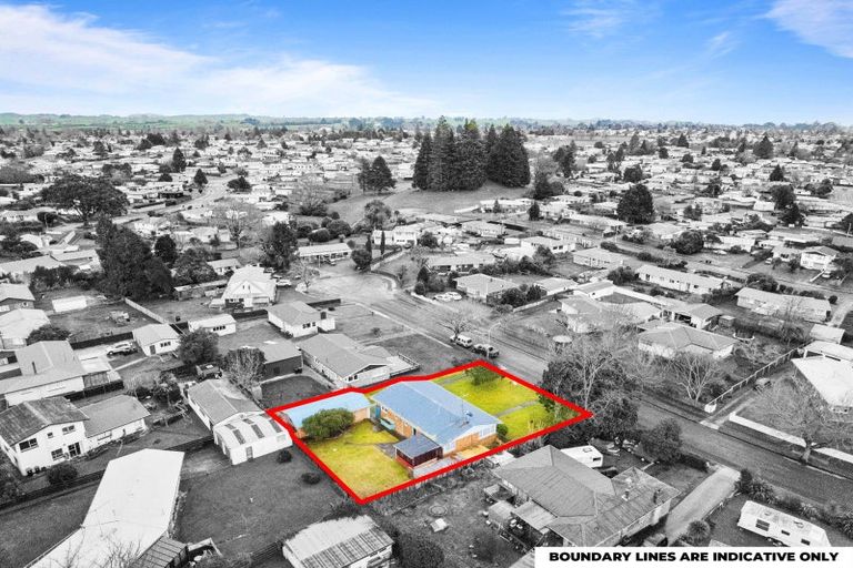 Photo of property in 17 Kenmore Place, Tokoroa, 3420