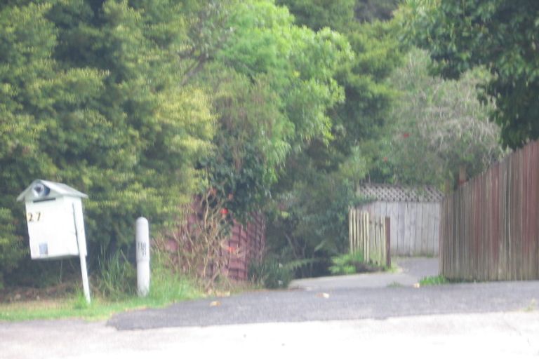 Photo of property in 27 Hiwihau Place, Glenfield, Auckland, 0629