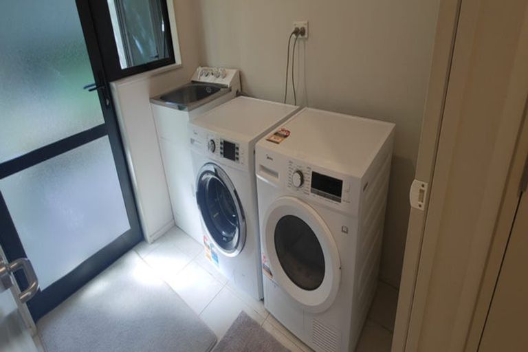 Photo of property in 416 Beach Road, Mairangi Bay, Auckland, 0630