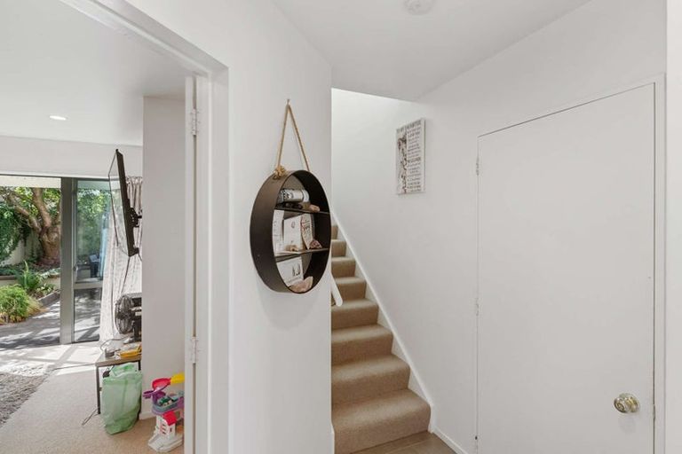 Photo of property in 4/61 Champion Street, Edgeware, Christchurch, 8013