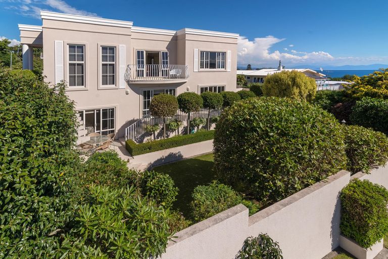 Photo of property in 1/1 Kurupae Road, Hilltop, Taupo, 3330