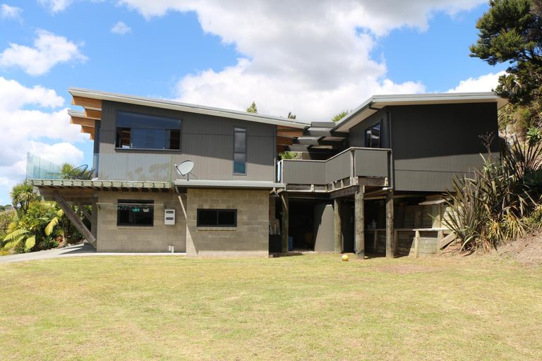 Photo of property in 26 Coachmans Way, Cable Bay, 0420