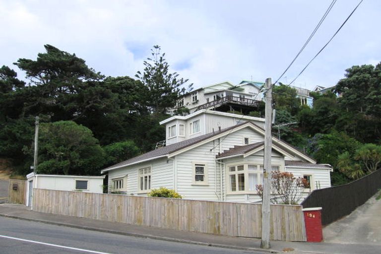 Photo of property in 196 Derwent Street, Island Bay, Wellington, 6023