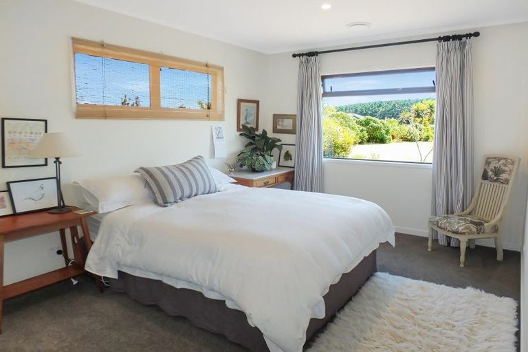 Photo of property in 9 Lakeview Drive, Foxton Beach, Foxton, 4815