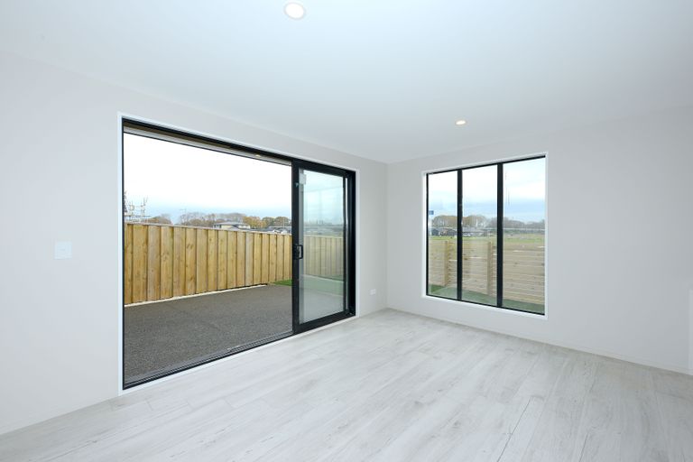 Photo of property in 38 Sarikei Avenue, Northwood, Christchurch, 8051