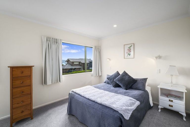 Photo of property in 24 Harvey Street, Waipahihi, Taupo, 3330