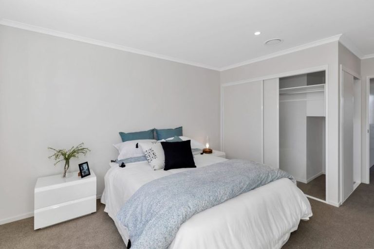 Photo of property in 1 Eric Melrose Lane, Halswell, Christchurch, 8025