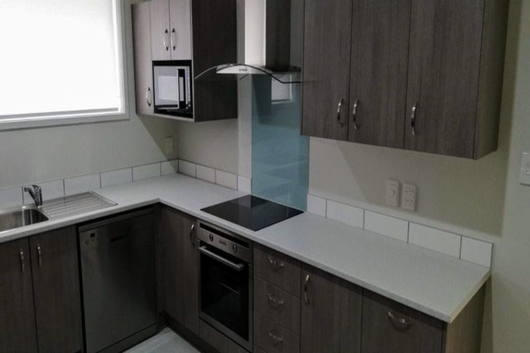 Photo of property in 2/29 Brockworth Place, Riccarton, Christchurch, 8011