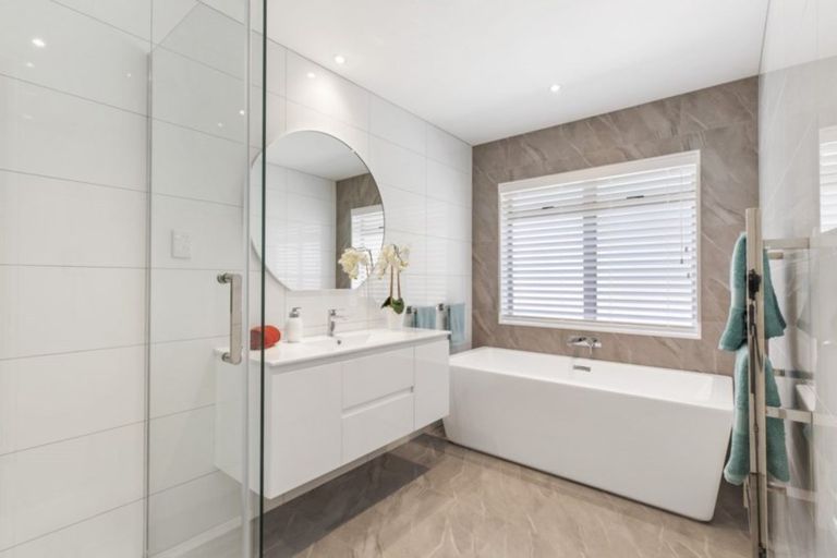 Photo of property in 691 Grenada Street, Papamoa Beach, Papamoa, 3118