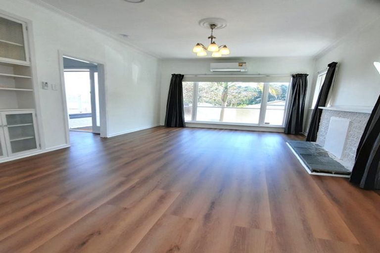 Photo of property in 32 Claude Road, Hillpark, Auckland, 2102