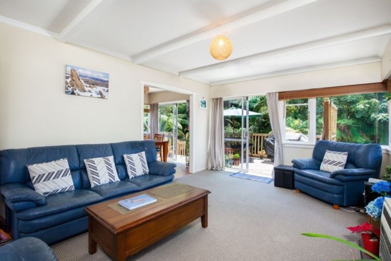 Photo of property in 9 Beaumont Crescent, Frankleigh Park, New Plymouth, 4310