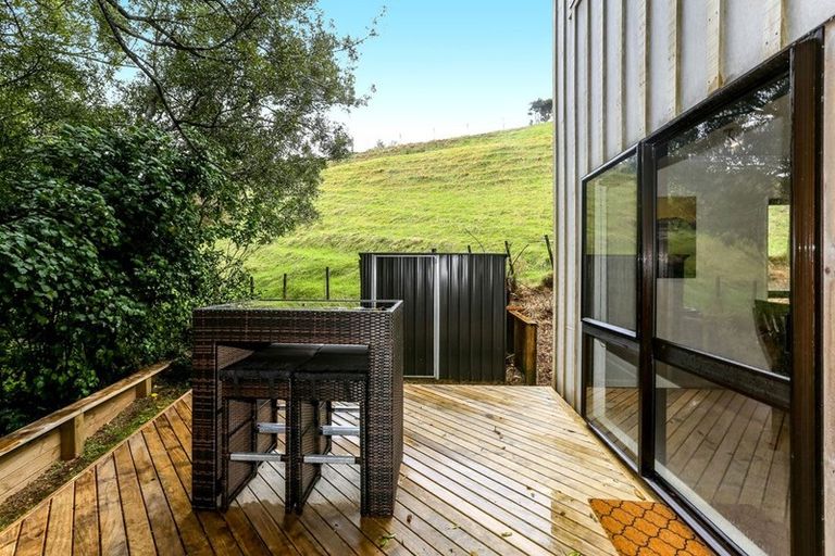 Photo of property in 12c Marina Grove, Frankleigh Park, New Plymouth, 4310