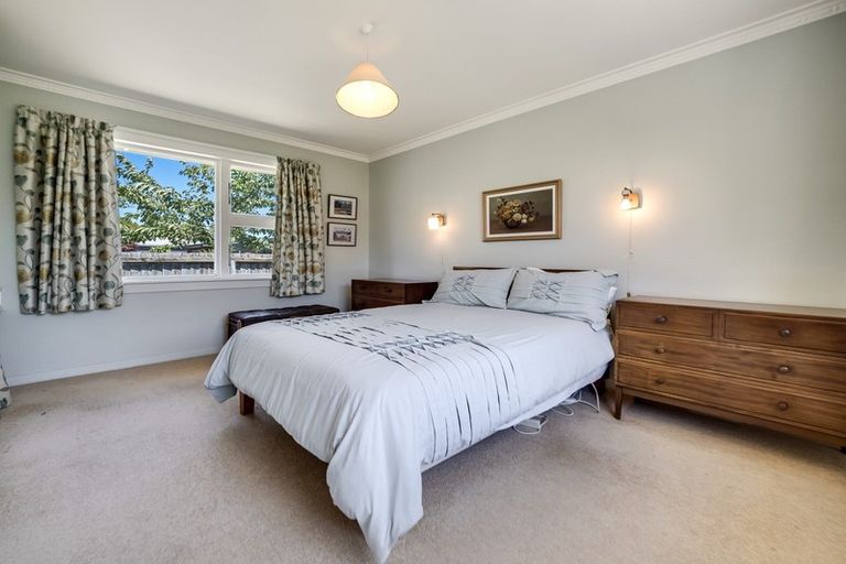 Photo of property in 109 Hamilton Avenue, Ilam, Christchurch, 8041