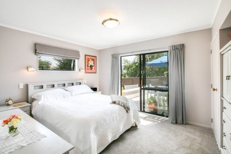 Photo of property in 18 Airini Road, Waimarama, Havelock North, 4294