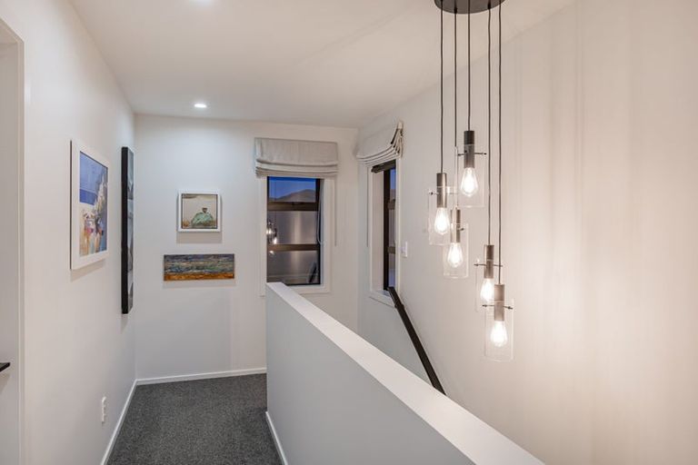 Photo of property in 41b Queen Charlotte Drive, Aotea, Porirua, 5024