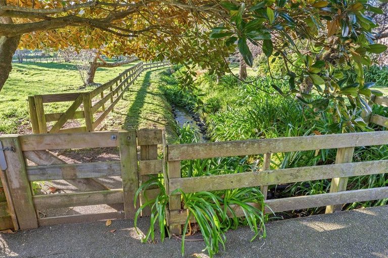 Photo of property in 108 Greenwood Boulevard, Otaki, 5512
