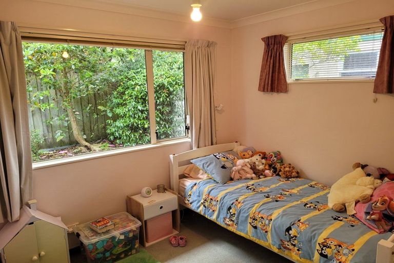 Photo of property in 9 Manuka Street, Stokes Valley, Lower Hutt, 5019