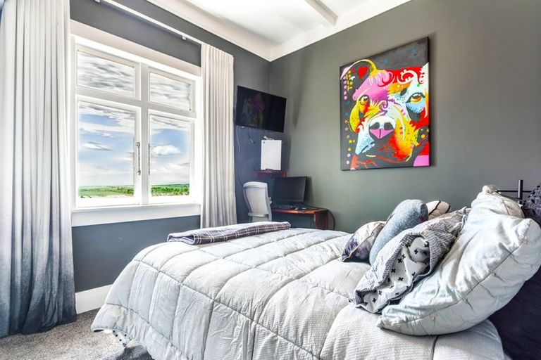 Photo of property in 147 Mcleod Road, South Head, Helensville, 0874