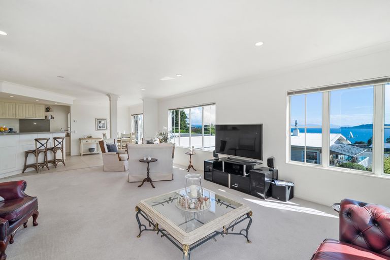 Photo of property in 1/1 Kurupae Road, Hilltop, Taupo, 3330