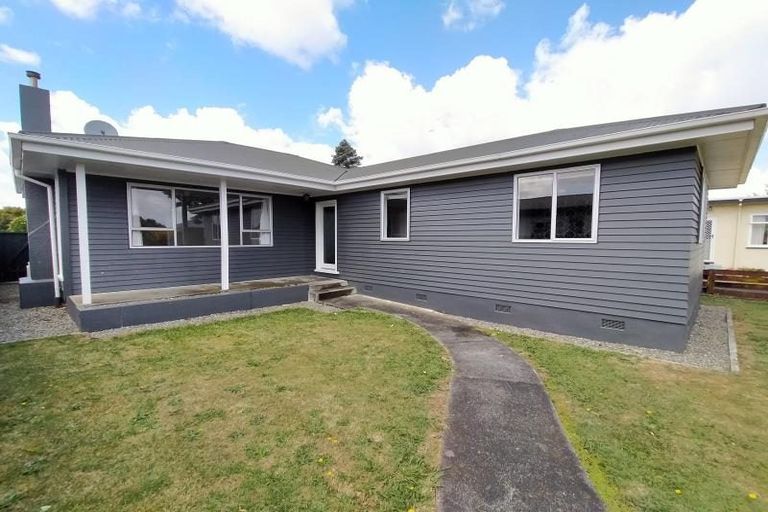 Photo of property in 42 Manson Street, Terrace End, Palmerston North, 4410