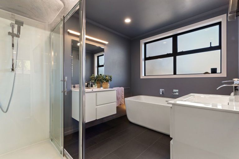 Photo of property in 54 Molyneux Avenue, Cromwell, 9310