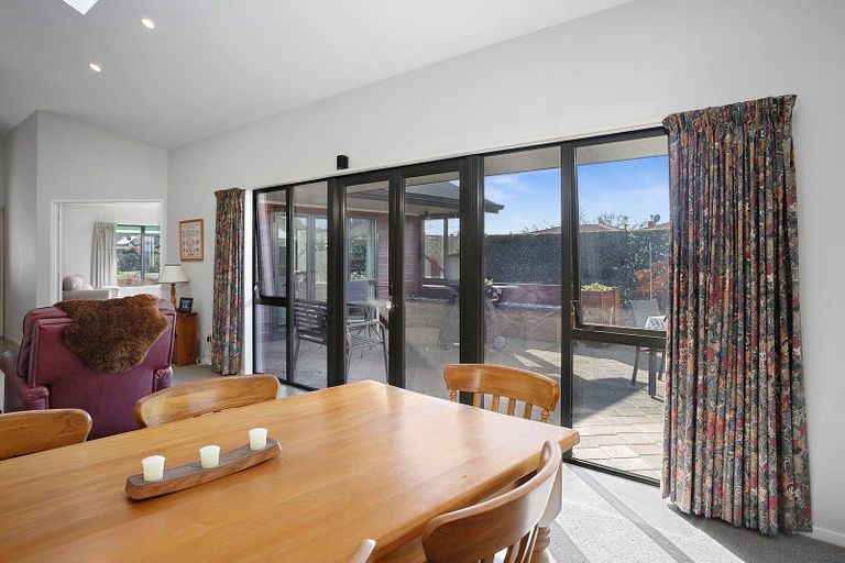 Photo of property in 10 Fairburn Place, Leamington, Cambridge, 3432