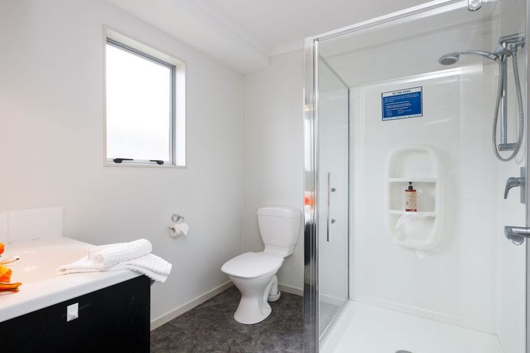 Photo of property in 28 Branigan Parade, Kelvin Grove, Palmerston North, 4414