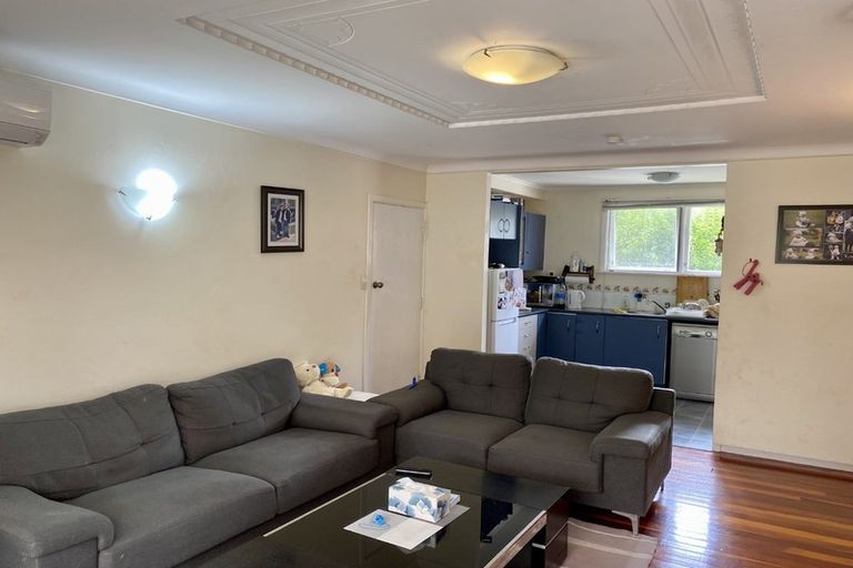 Photo of property in 2/142a Great South Road, Manurewa, Auckland, 2102