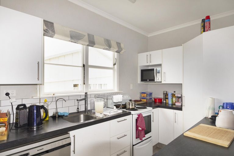 Photo of property in 34 London Street, Hampden, 9410