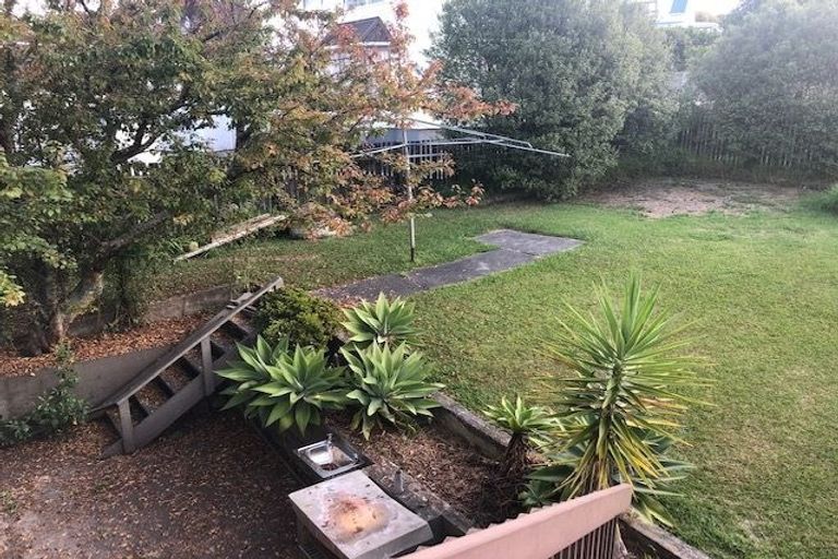 Photo of property in 23 Arohia Place, Snells Beach, 0920