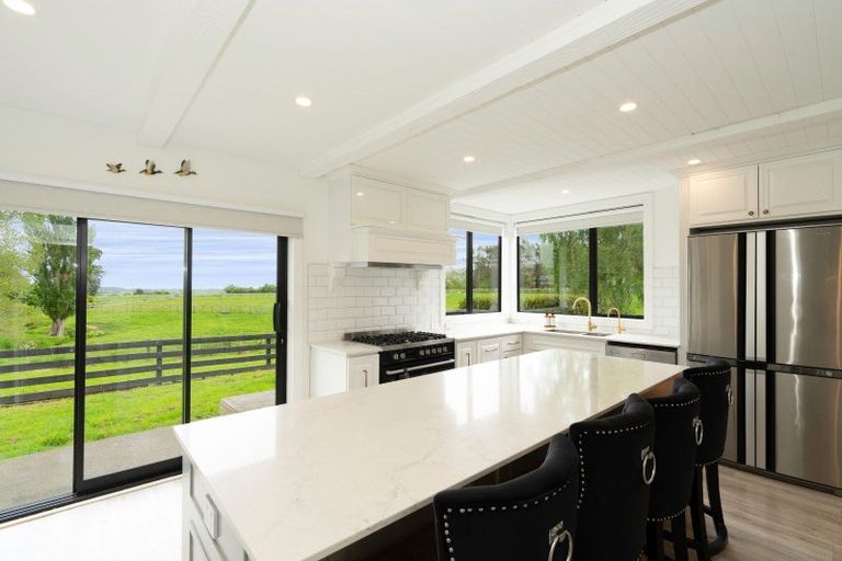 Photo of property in 45 Ringawhati Road, Otaki, 5583