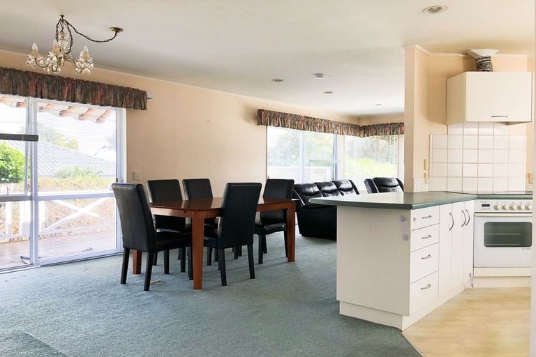 Photo of property in 20 Harvest Drive, Henderson, Auckland, 0612