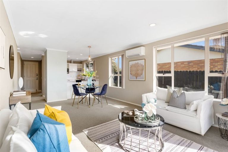 Photo of property in 57 Fernbrook Close, Burswood, Auckland, 2013