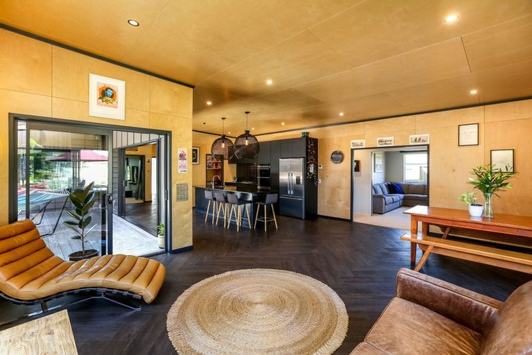 Photo of property in 22 Record Street, Fitzroy, New Plymouth, 4312