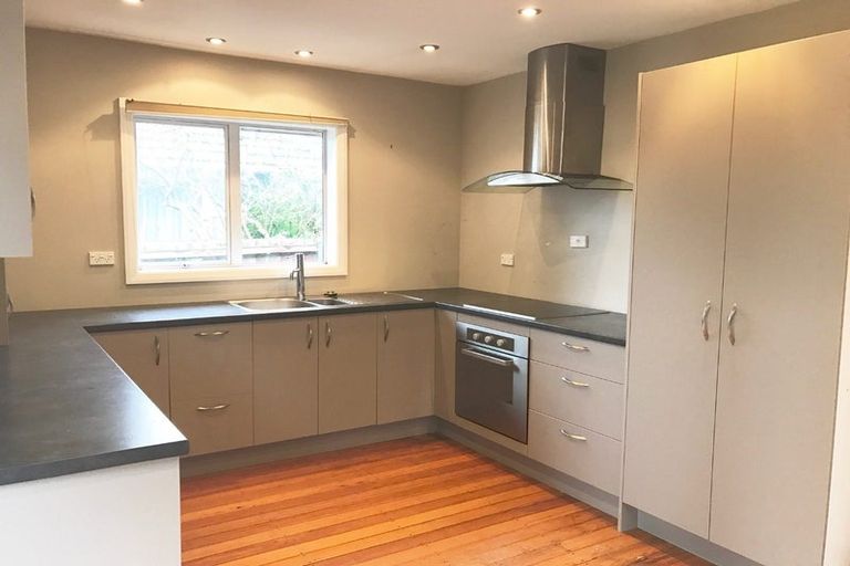 Photo of property in 40 Liverton Crescent, Bishopdale, Christchurch, 8053