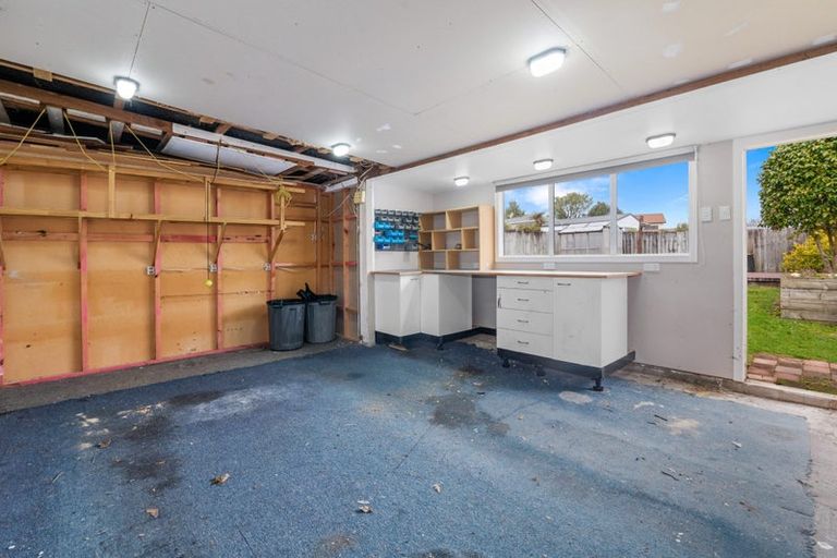 Photo of property in 35 Aotea Crescent, Tokoroa, 3420