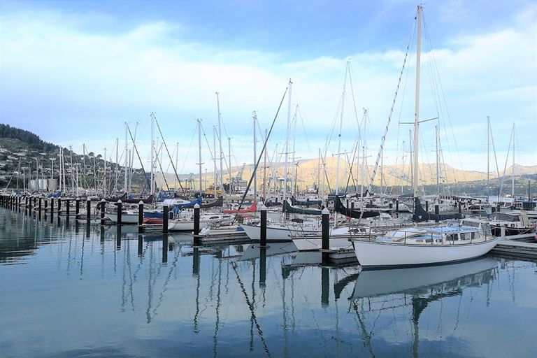 Photo of property in 1 Simeon Quay, Lyttelton, 8082