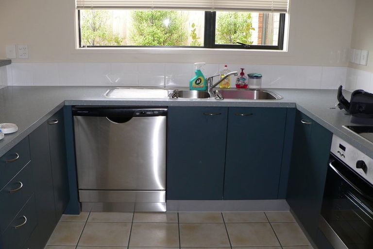 Photo of property in 45 Tiri Tiri Road, Birkdale, Auckland, 0626