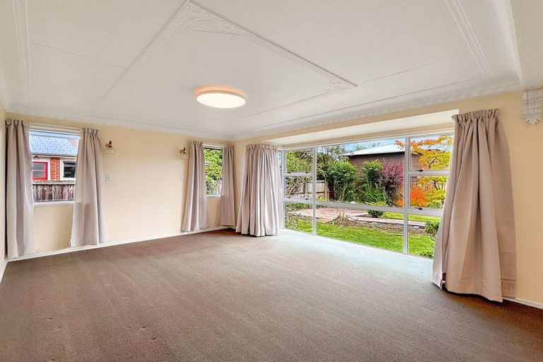 Photo of property in 33 Rountree Street, Upper Riccarton, Christchurch, 8041
