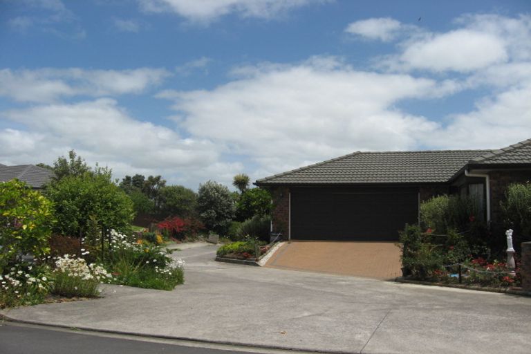 Photo of property in 49 Bellville Drive, Clendon Park, Auckland, 2103