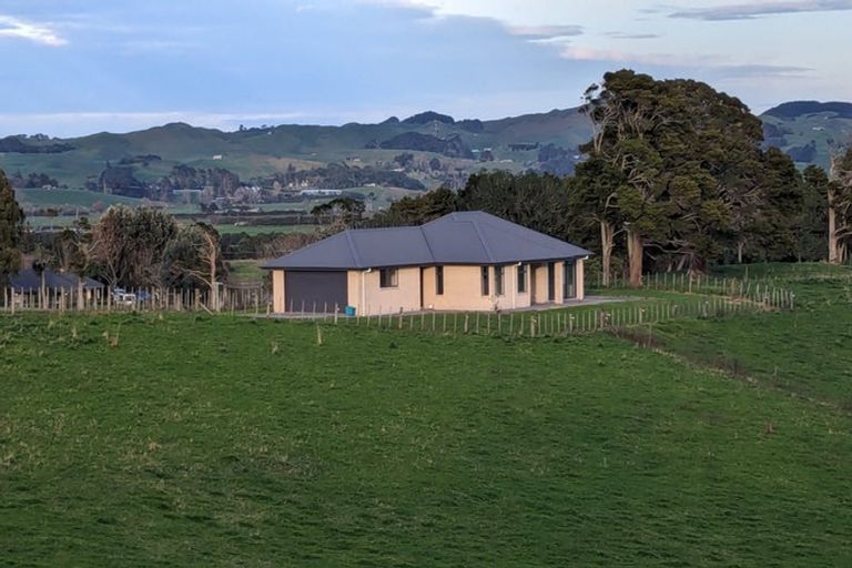 Photo of property in 65 Lewis Road, Otaua, Waiuku, 2682